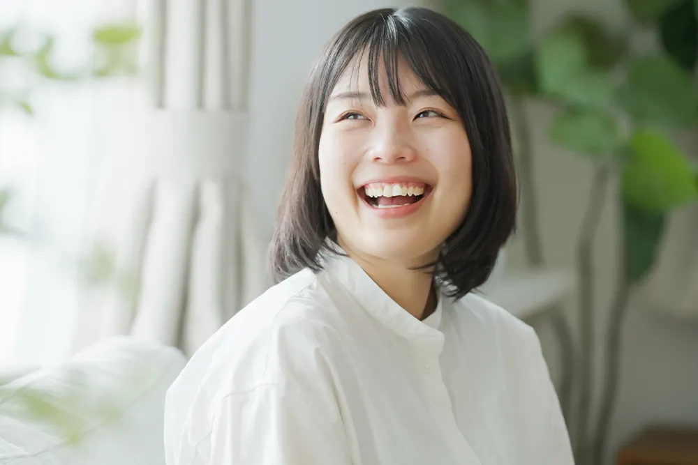 左右非対称な輪郭が気になり、整えていただきました。